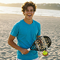 Atleta de Beach Tennis do beach hub